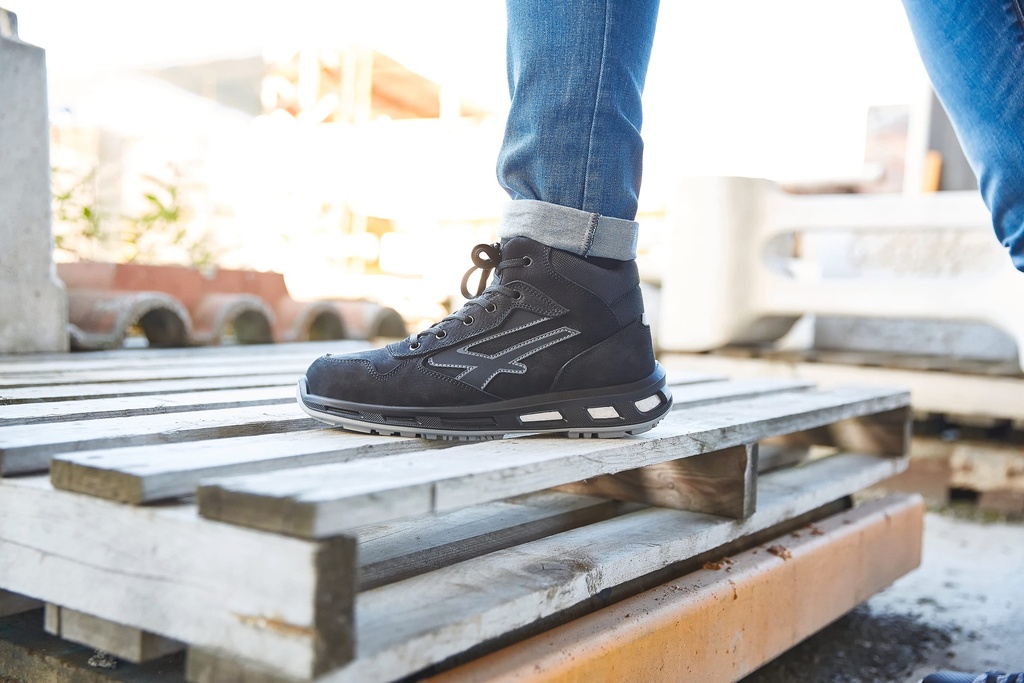 Lift safety shoes - U-Power