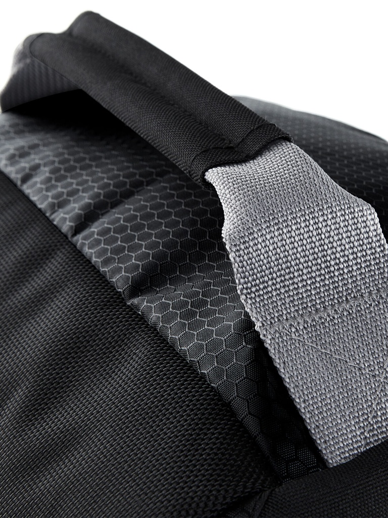 SLX 60 Litre Haul Bag · 3