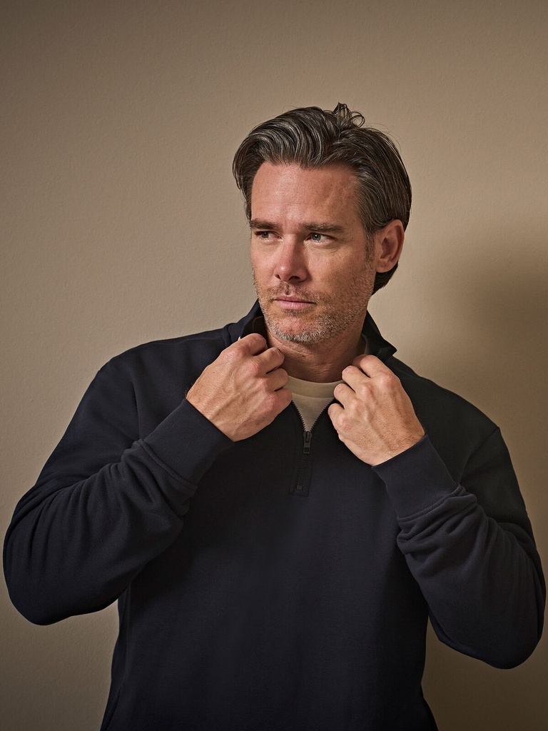 Halfzip Sweatshirt · 2