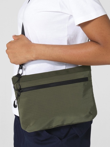 Borsa a tracolla in nylon riciclato 160D