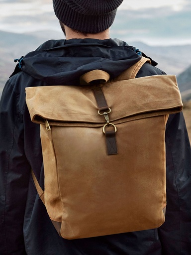 Zaino in canvas cerato con dettagli in pelle e scomparto per laptop fino a 15,6