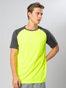 T-shirt con maniche raglan e cuciture flatlock