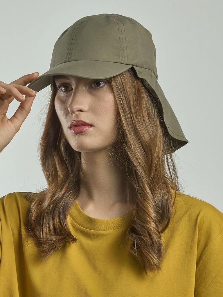 Cappello da viaggio in poliestere riciclato con protezione UV e parasole
