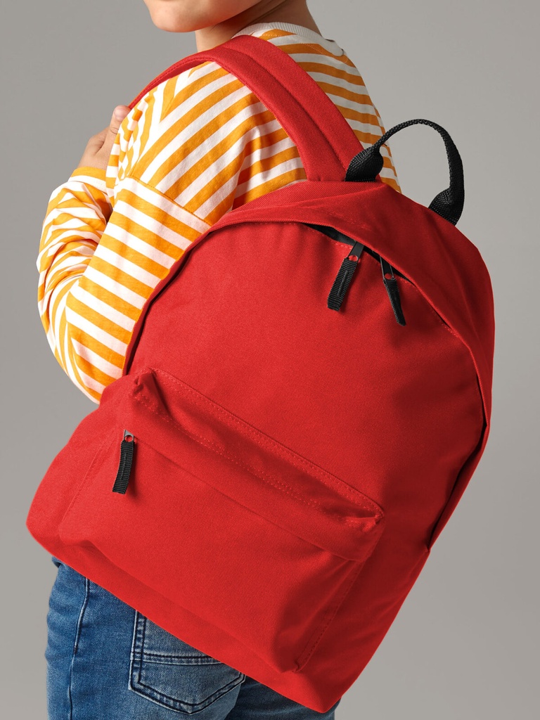 Zaino versatile con tasca frontale e spalline imbottite