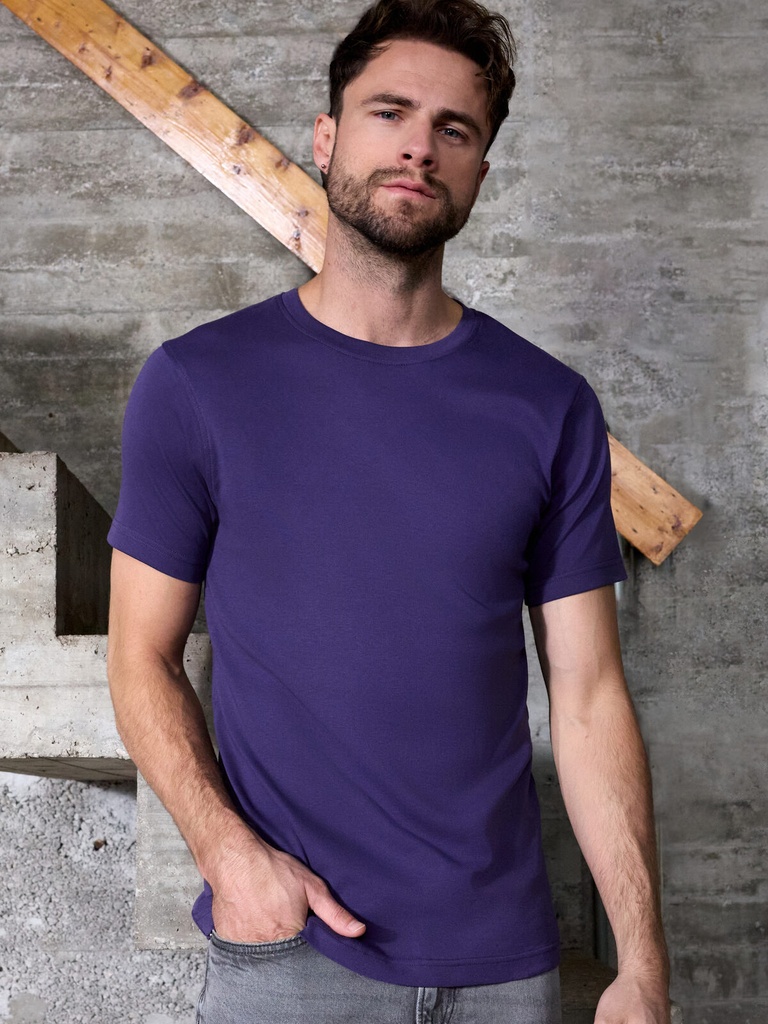 T-shirt in cotone biologico a vestibilità aderente