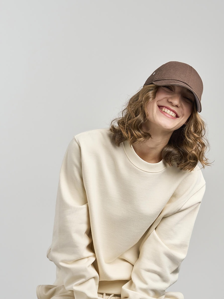 Cappello visiera curva 6 pannelli